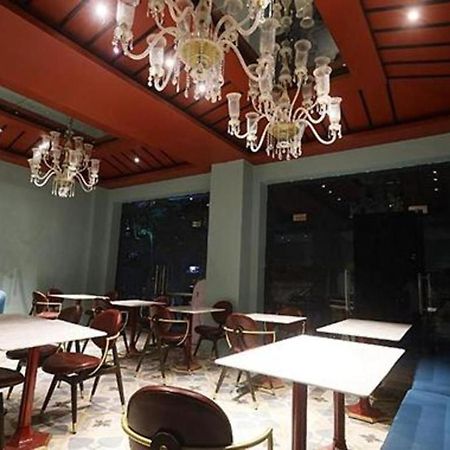 Fabhotel Prime The Seven Seeds New Delhi Bagian luar foto