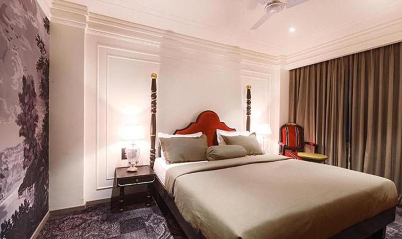 Fabhotel Prime The Seven Seeds New Delhi Bagian luar foto